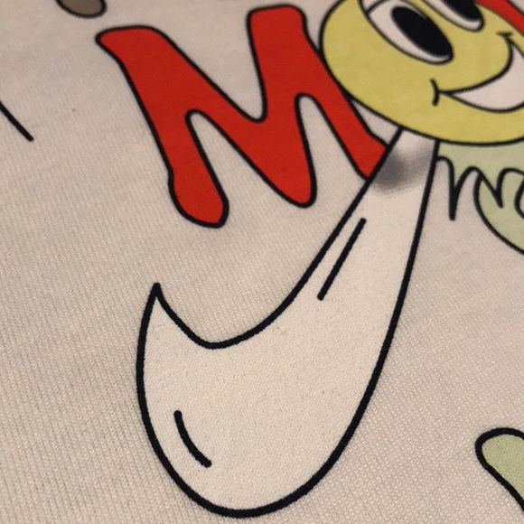 Nike Purpose Moves Us T-shirt - Picture 7 of 10